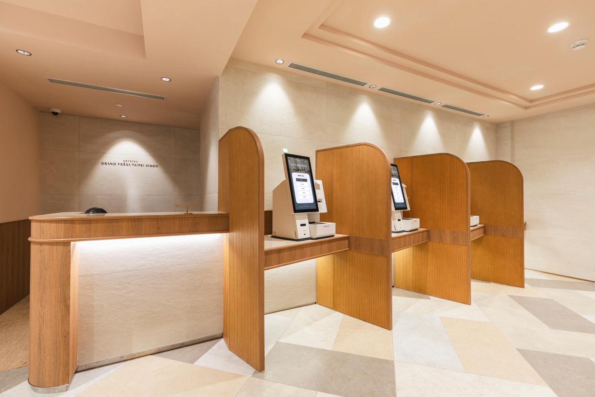 ホテル Sotetsu Grand Fresa Taipei Ximen エクステリア 写真